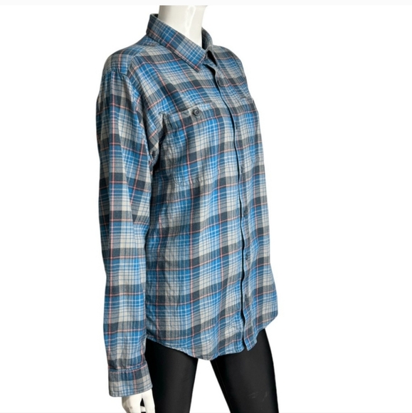 Patagonia Men's Blue Plaid Long Sleeved Button Down Shirt, Size Small - Picture 2 of 7